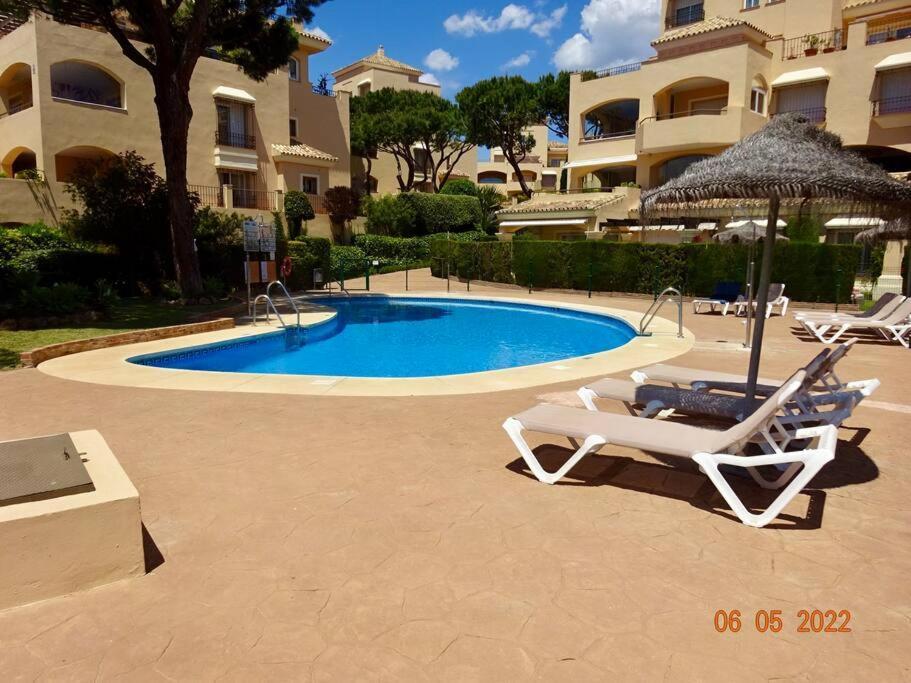 Lejlighed Gorgeous Located In Elviria Marbella